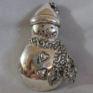 Silver Tone Snowman Christmas Brooch/Pendant